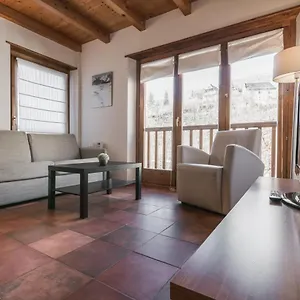 ** Apartahotel Snö Mont Romies Unhola España